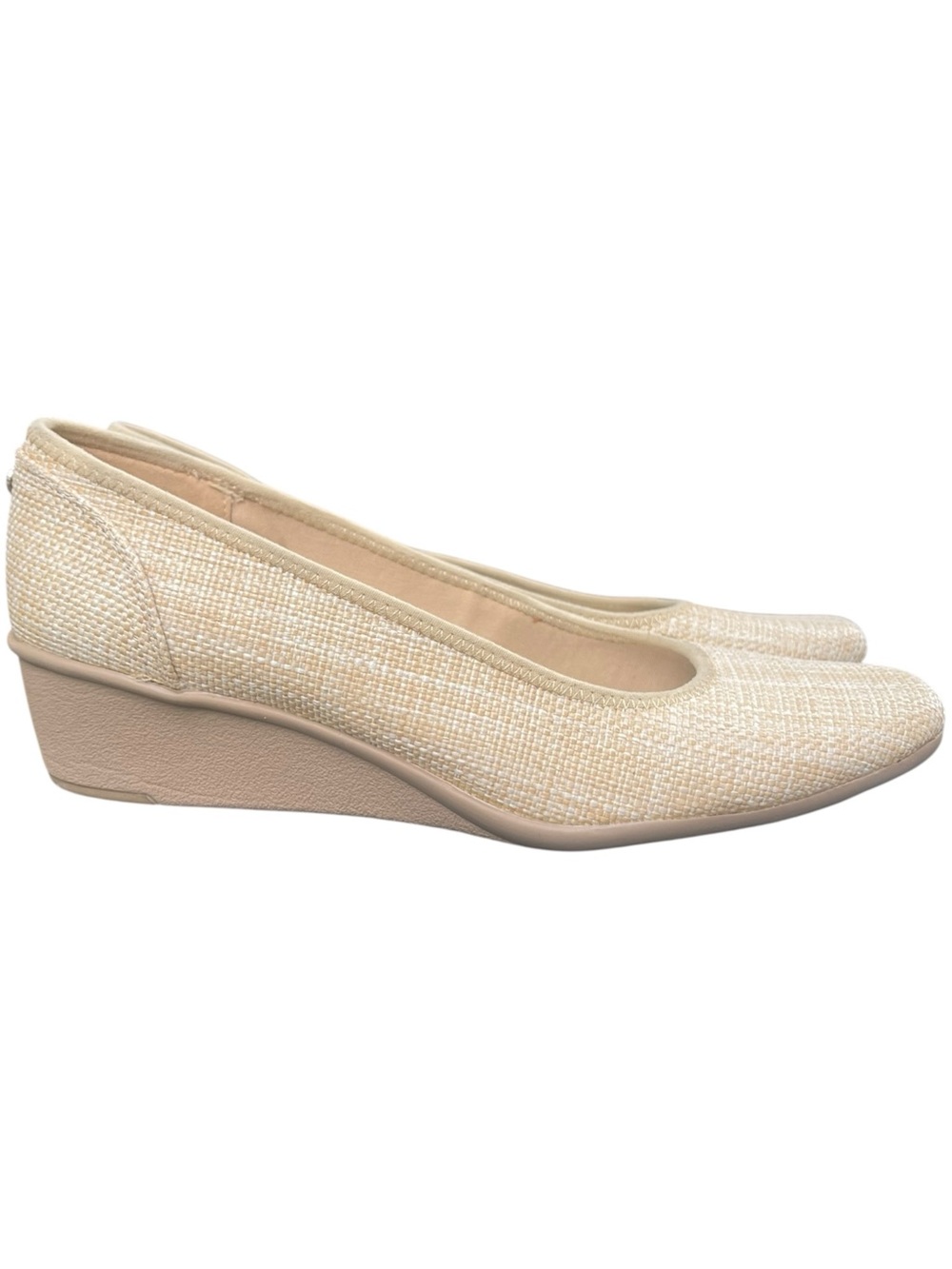 ANNE KLEIN Wisher Woven Fabric Wedge Heel Pumps Shoes Beige Size 10